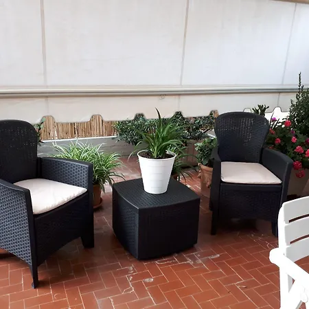 Il Conte 3* Follonica
